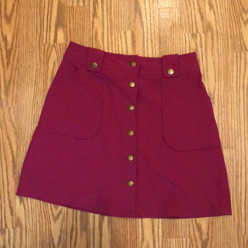 Amy byer purple skirt with pockets and buttons